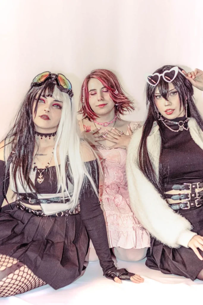 Lookbook Photoshoot Rompe lo Dulce Soft Backdrop Cute Dark Pink Choker Earrings Candy Portrait