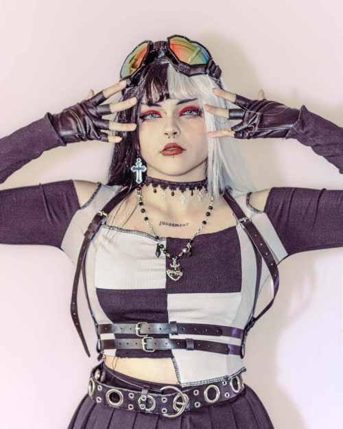 Lookbook Photoshoot Rompe lo Dulce Soft Backdrop Cute Dark Pink Choker Earrings Candy Portrait