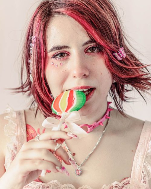 Lookbook Photoshoot Rompe lo Dulce Soft Backdrop Cute Dark Pink Choker Earrings Candy Portrait